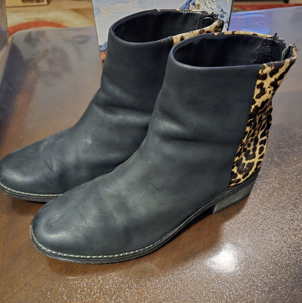 Sperry Black Ankle Boots with Leopard Detail